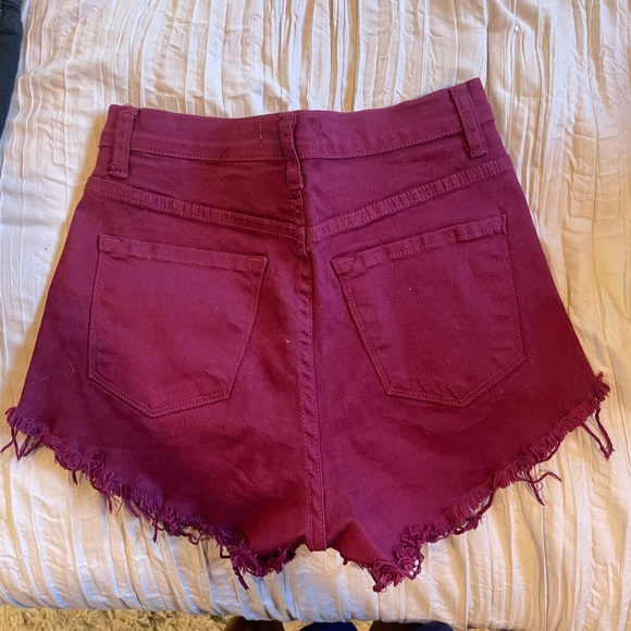 Vibrant burgundy high rise cut off shorts - Picture 3 of 3